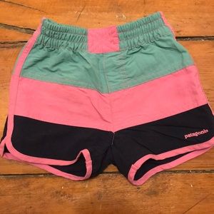Patagonia baby baggies, 2T, EUC